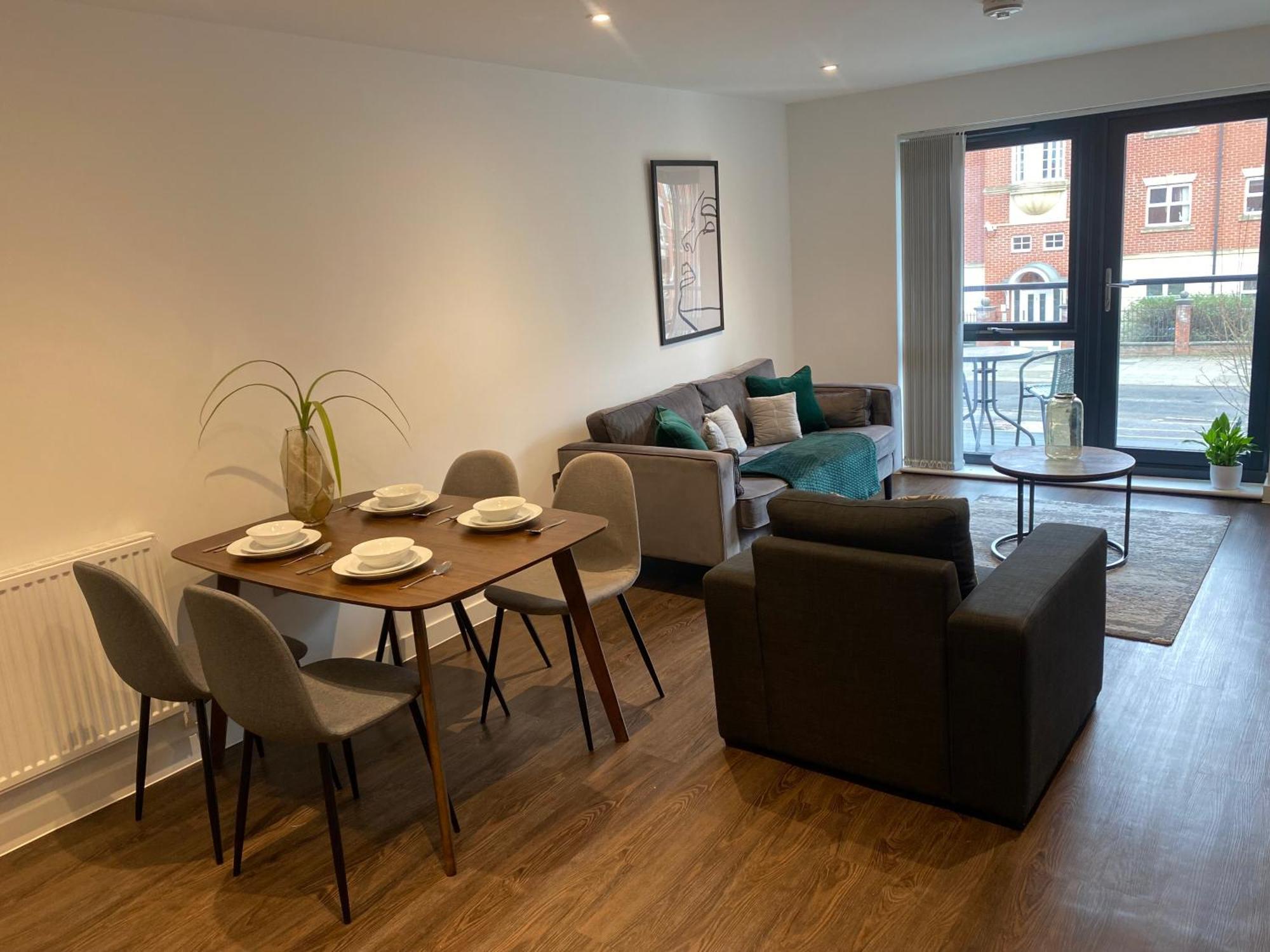 Luxury York Apartment, Free Parking & Free Gym エクステリア 写真
